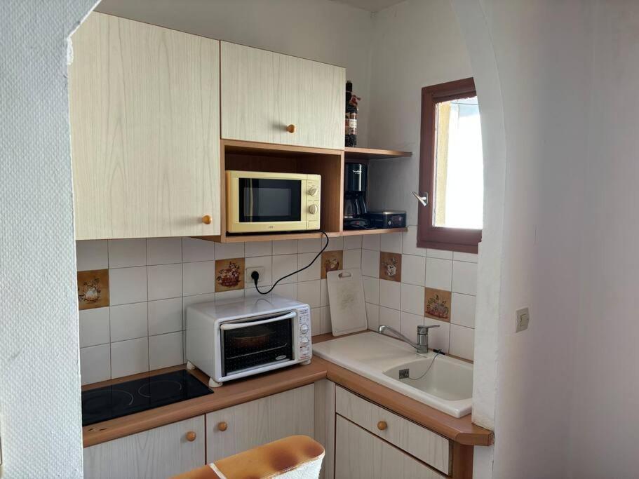 Maison De Ville Proche Mer, En Camargue Sur Le Chemin De Saint Jacques De Compostelle, Clim Reversible فاوفيرت المظهر الخارجي الصورة